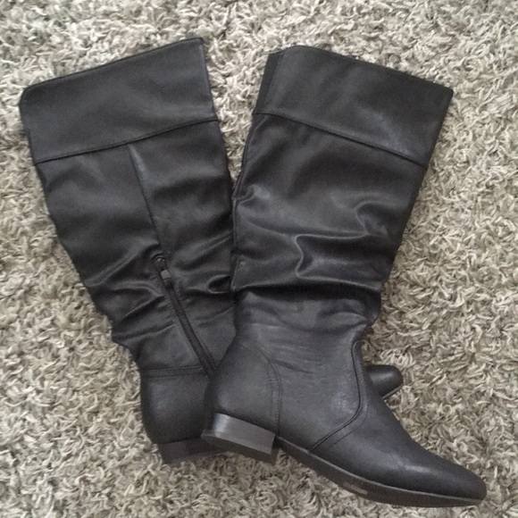 Dream Pairs Shoes - Black womens boots